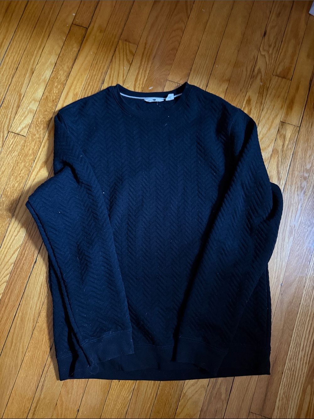 Black Brown 1826 Men's Black Chevron-Textured Crewneck Sweater
